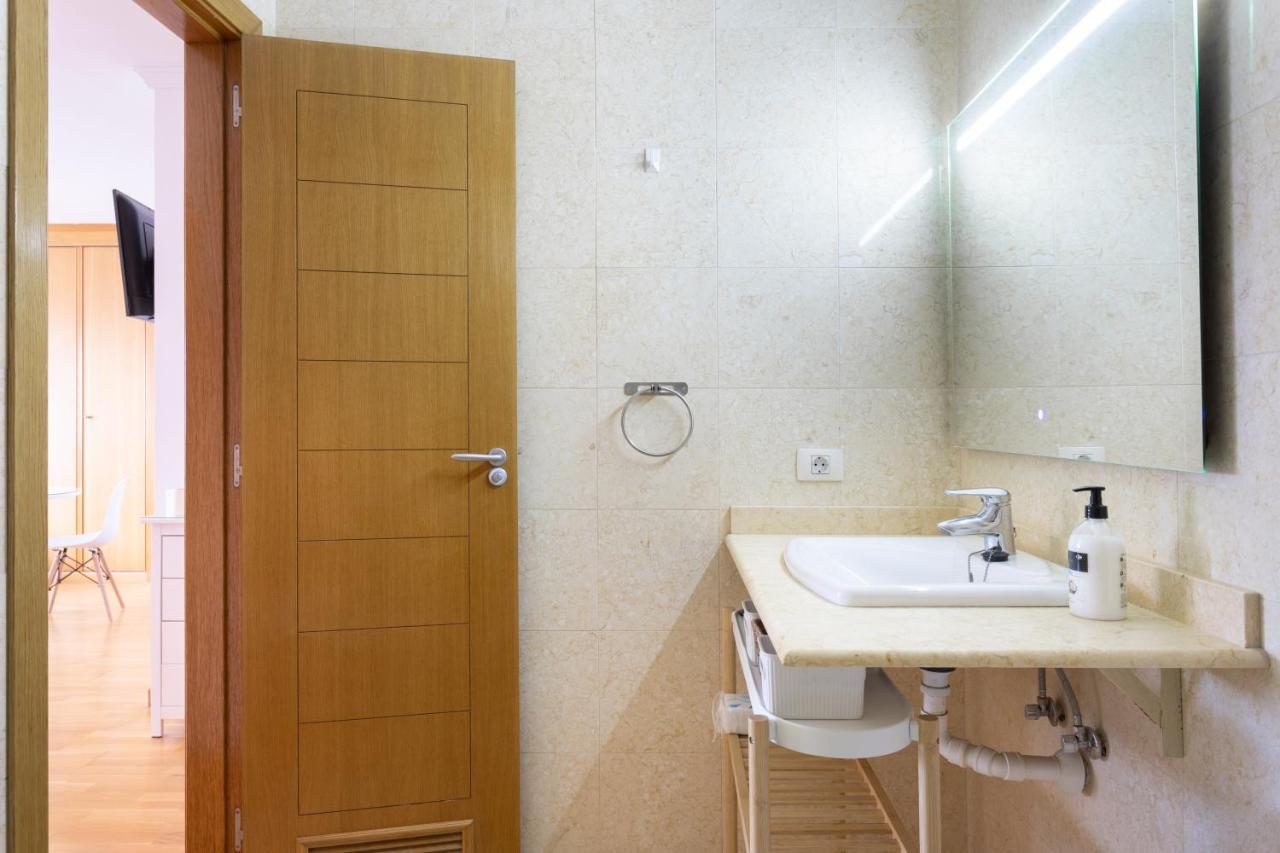 Home2Book Charming Studio Santa Cruz City Views מראה חיצוני תמונה